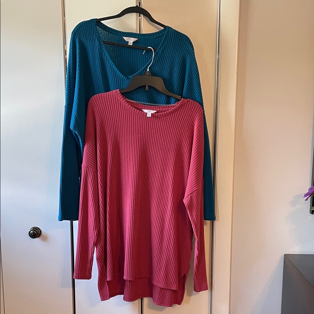 Pink/Teal Sweaters XL-set of 2